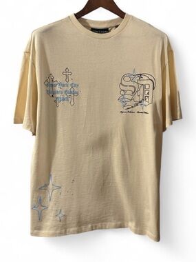 Supply & Demand Puff-Print Graphic T-shirt Size Men’s Medium (NWT)